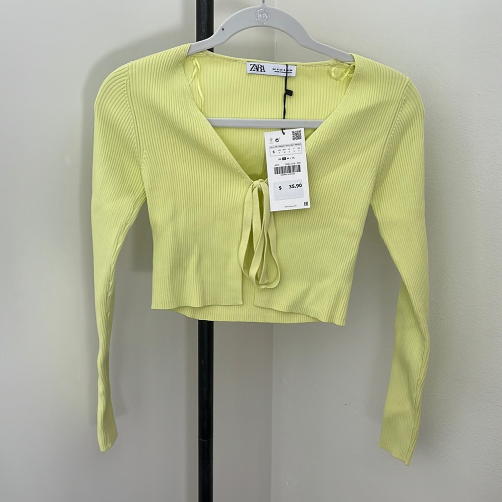 Zara tie front sweater (size S)